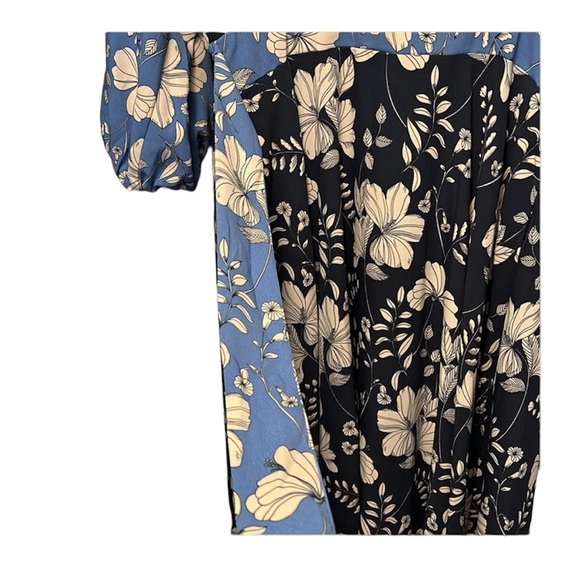 Well made, worn once. lined with sash ties. Navy, light blue and white print. - Picture 4 of 5